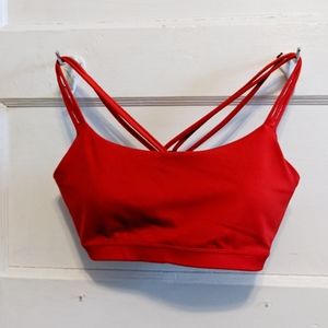 Compressive Crossover GapFit Sports Bra (Red)
